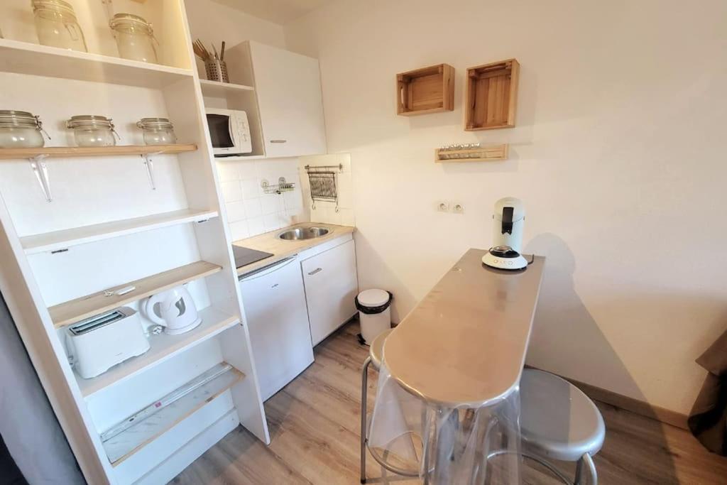 Fully Equipped Apartment St Charles Station Марсель Экстерьер фото