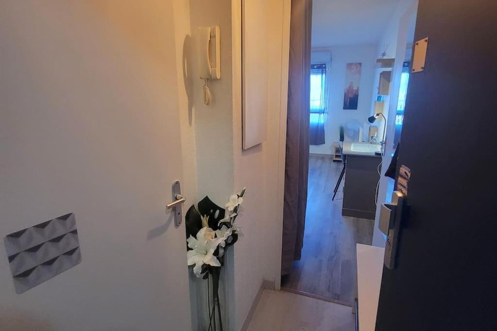 Fully Equipped Apartment St Charles Station Марсель Экстерьер фото